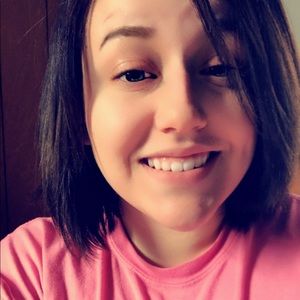 Meet your Posher, Casey